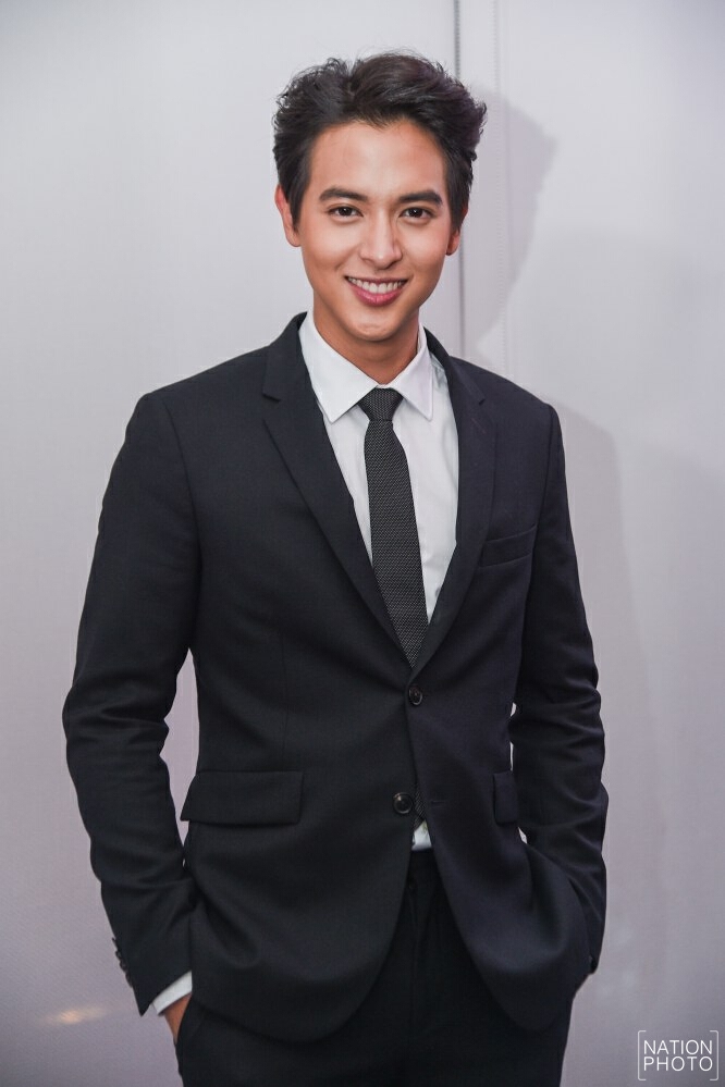 'เจมส์จิ' แจงเหตุเลื่อนมีทติ้งที่ลาวกะทันหัน