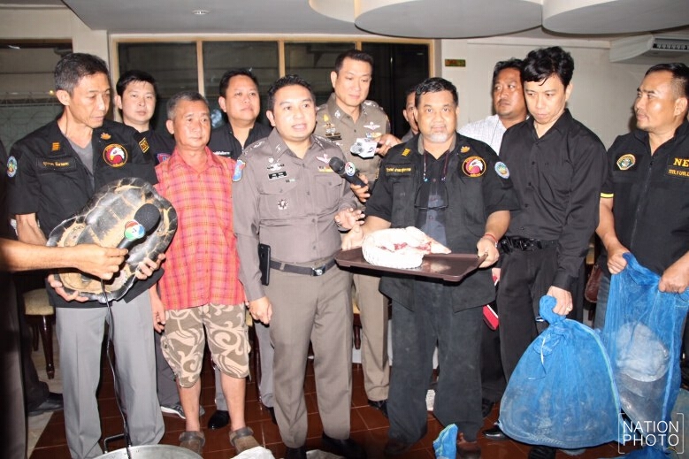 ค้นร้านอาหารจีนพบสัตว์สงวนอื้อ!