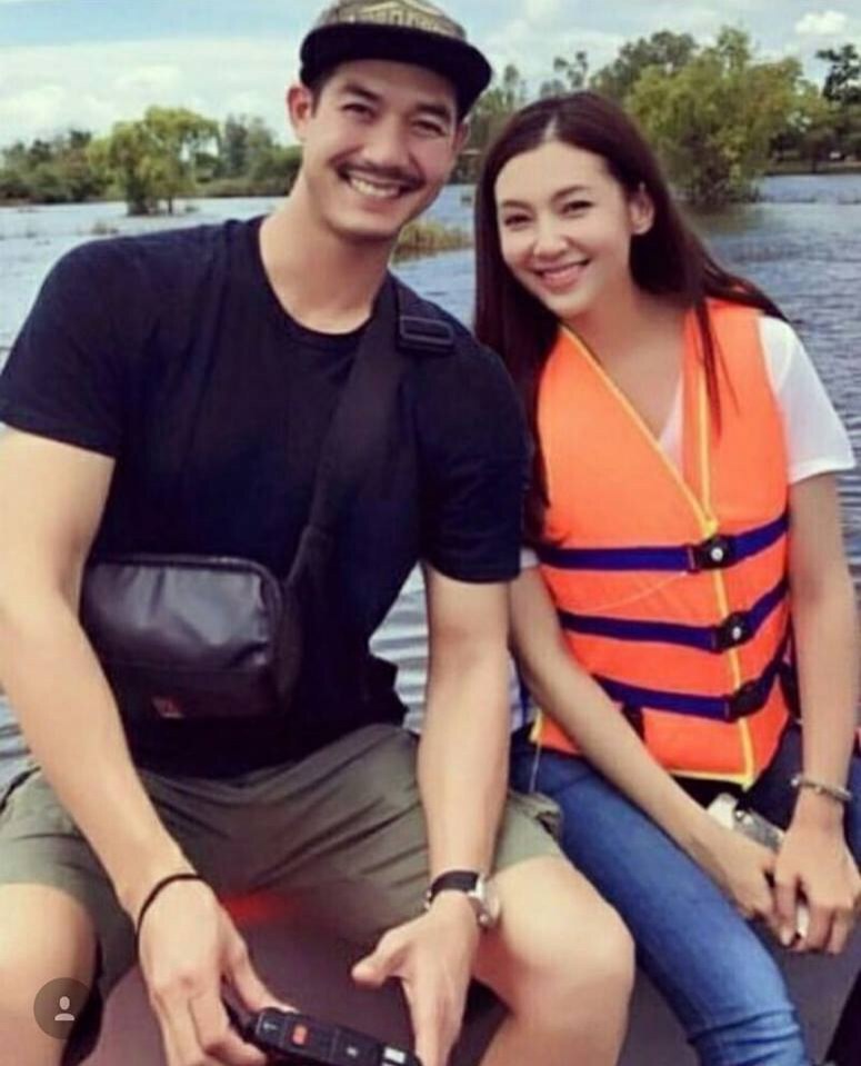 'เบลล่า'ลงพื้นที่ช่วยน้ำท่วม ได้'เวียร์'หนุน
