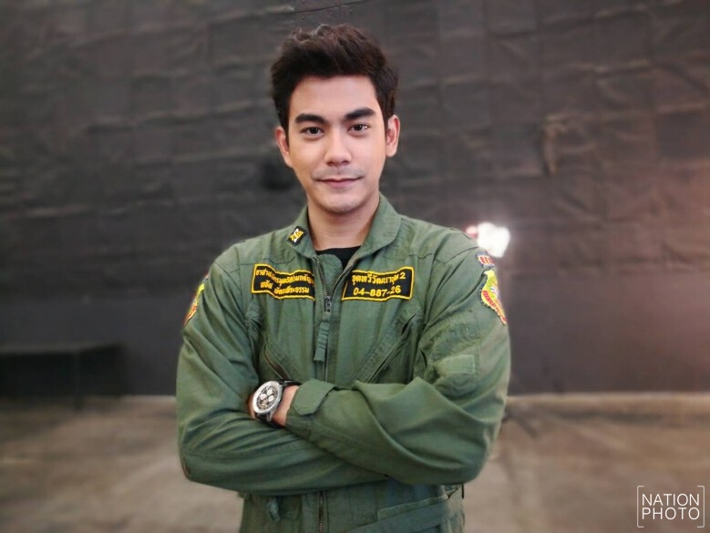"ฌอห์ณ" เข้าพบจนท. เพื่อเสียค่าปรับ หลังโพสต์ภาพน้ำเมา