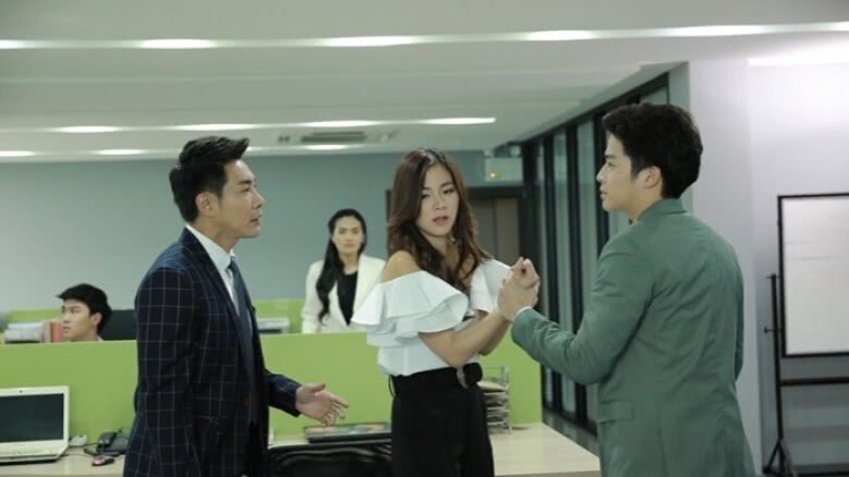 The Writers (เดอะไรท์เตอร์) เรื่อง หลงไฟ The Writers (เดอะไรท์เตอร์) เรื่อง หลงไฟ