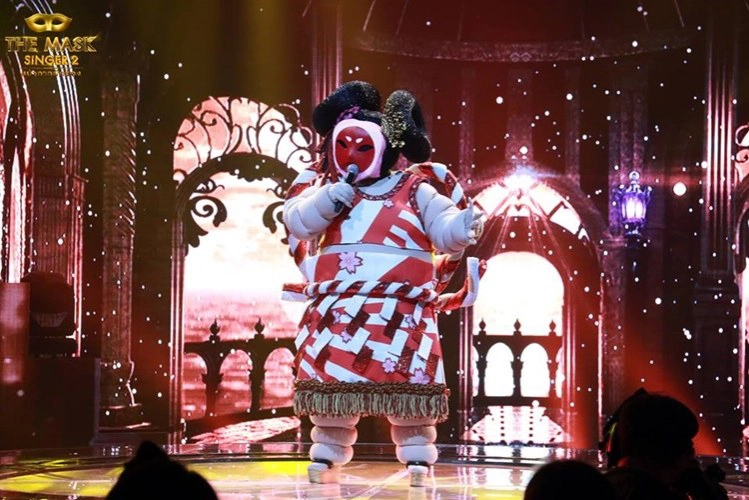 ไม่ต้องเดา โม่ว่า "หน้ากากซูโม่" เป็น ‘ลีเดีย’ ชัวร์