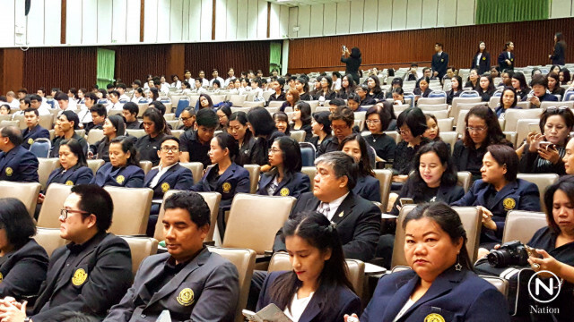เทคนิค! ปลูกดาวเรืองในวันแม่เพื่อเบ่งบานในงานของพ่อ