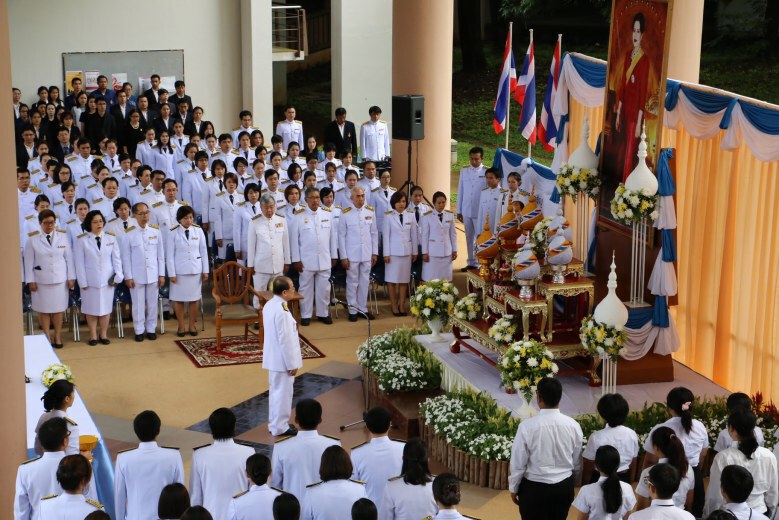 ถวายพระพรชัยมงคล "สมเด็จพระราชินี"ในร.9