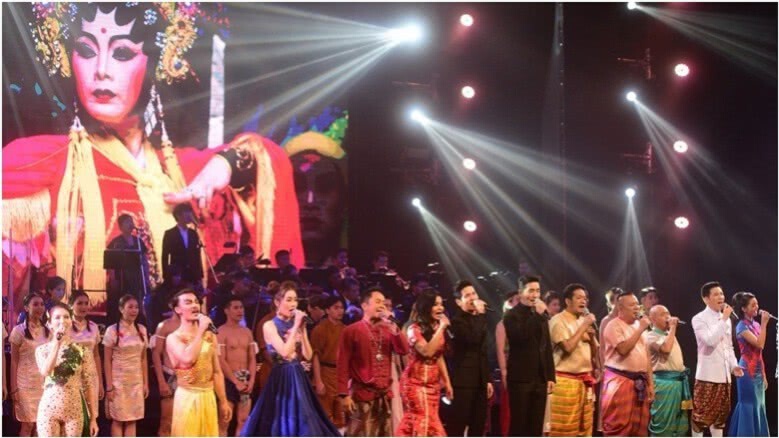 อิ่มเอม ประทับใจจนน้ำตารื้น กับคอนเสิร์ตคุณพระช่วย ๗ อิ่มเอม ประทับใจจนน้ำตารื้น กับคอนเสิร์ตคุณพระช่วย ๗