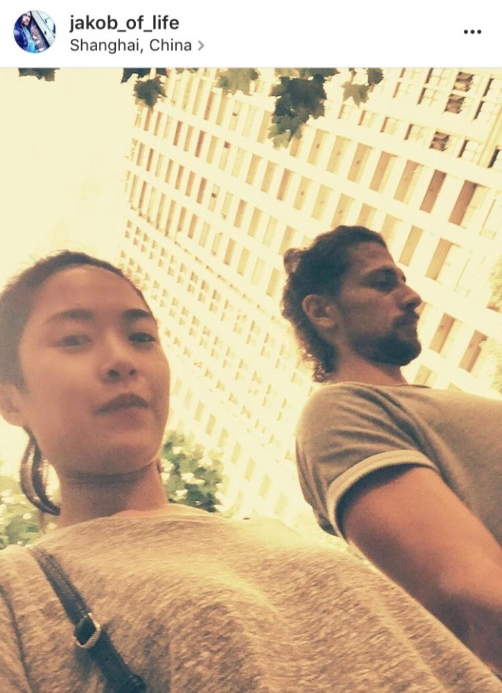 ‘จีจ้า’ เลิกสามีแล้ว! แต่โพสต์หนุ่มคนนี้ถี่คือใคร?