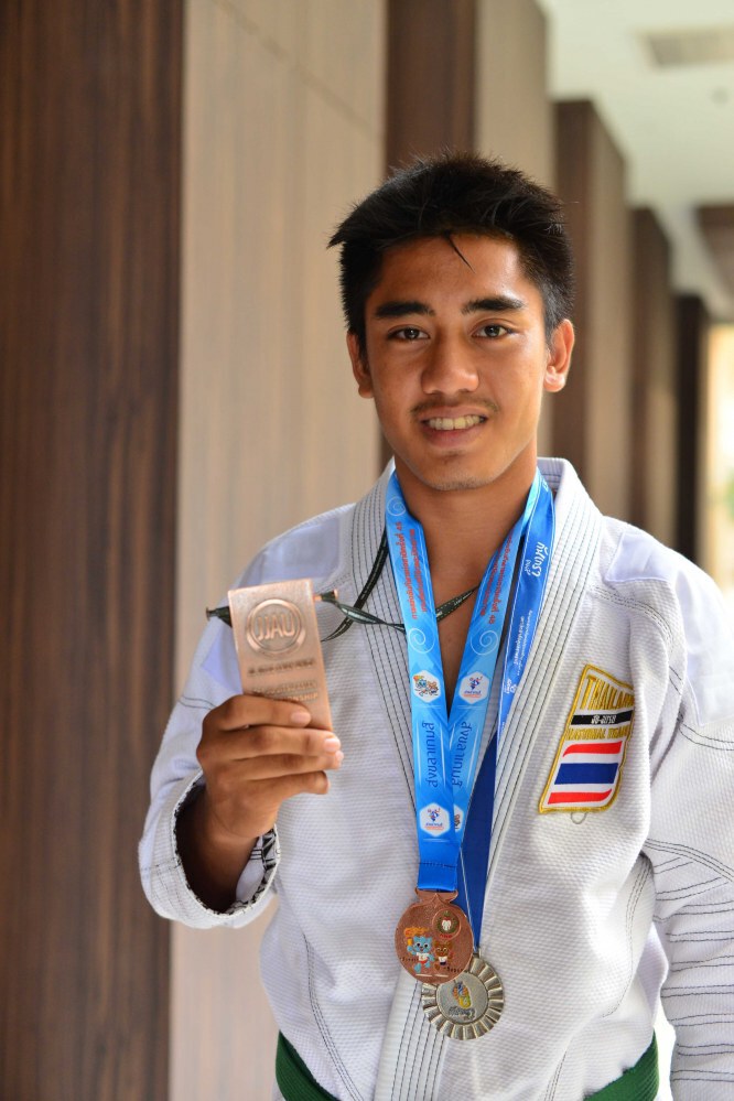 เพราะความกดดัน เป็นพลังให้สู้ต่อ