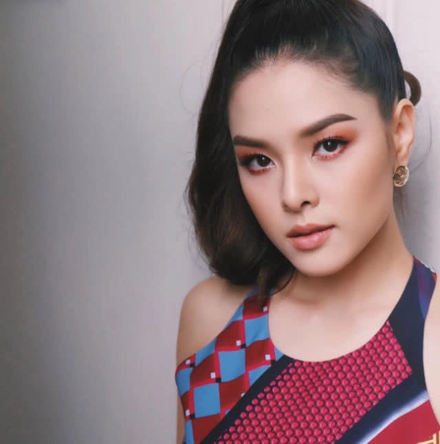 โซเชียลฟันธง! 
หน้ากากซูโม่ คือ "ลิเดีย" ชัวร์