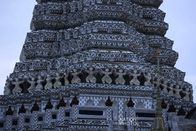 วัดอรุณฯ แจงองค์พระปรางค์ขาวขึ้น เพราะทำความสะอาด