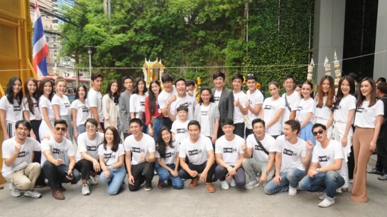 ‘ฉอด-เอส’ขนทัพนักแสดงชื่อดังบวงสรวงละคร 3 เรื่องรวด 