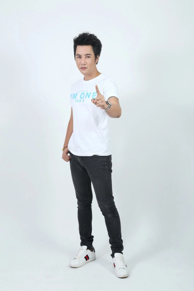 ครั้งแรกในชีวิต "ริว จิตสัมผัส" กับบทบาทดีเจ FM ONE 103