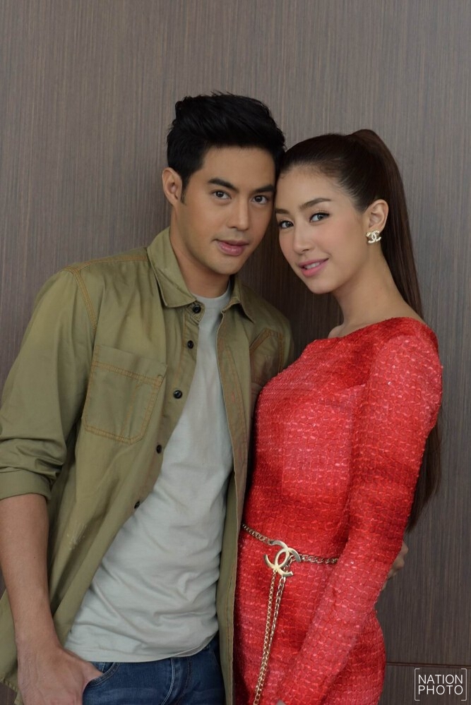 “มิ้นท์”-ท็อป” จับคู่โชว์ลิเก  รักแบบลูกทุ่งใน “รักหลงโรง”