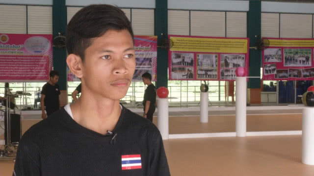 "พนมดิน โรบอท"  จากถิ่นข้าวหอม...สู่ตัวแทนประเทศไทย