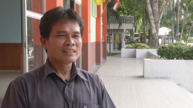 "พนมดิน โรบอท"  จากถิ่นข้าวหอม...สู่ตัวแทนประเทศไทย