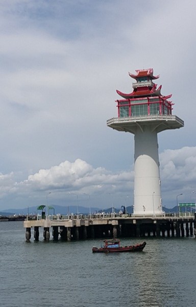 ม.บูรพาร่วมดันท่องเที่ยว "เกาะสีชัง" 