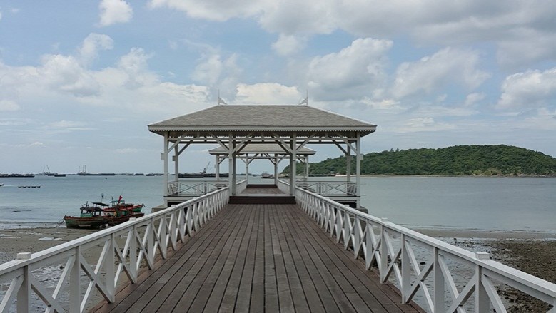 ม.บูรพาร่วมดันท่องเที่ยว "เกาะสีชัง" 