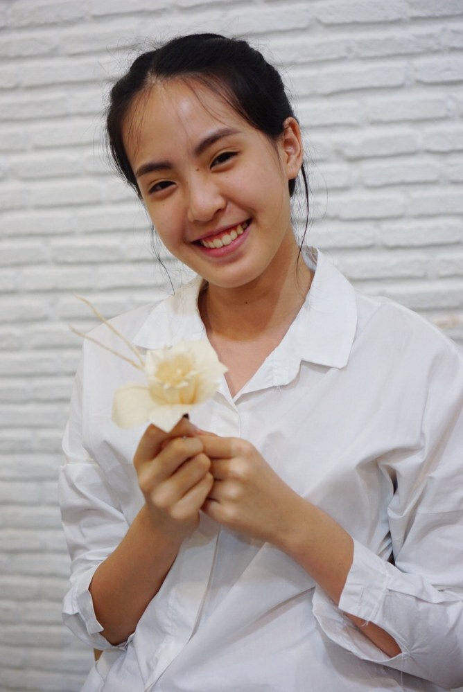 จีดีเอช ร่วมน้อมใจประดิษฐ์ดอกไม้จันทน์ ถวายในหลวงรัชกาลที่9