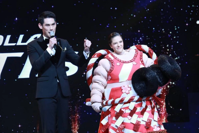 ภายใต้‘หน้ากากซูโม่’ คือ'เจ้าหญิงอาร์แอนด์บีเมืองไทย'!(คลิป)