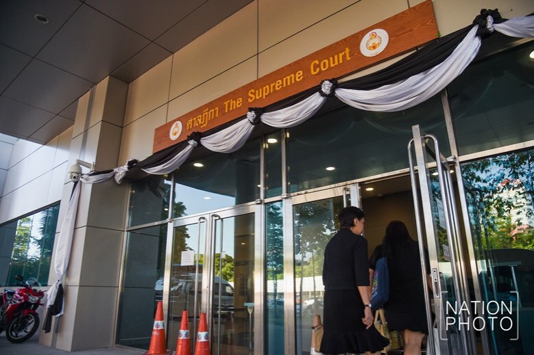 (ภาพชุด) ติดตั้ง CCTV เพิ่มรอบศาลฯวันพิพากษายิ่งลักษณ์