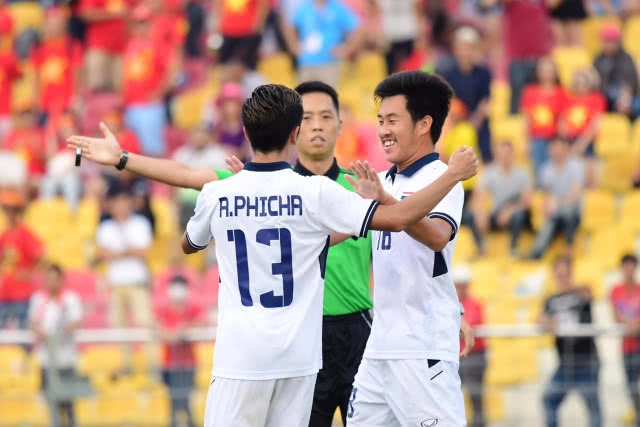 ช้างศึก คืนฟอร์มเก่ง อัดเหงียน 3-0 ลิ่วชนพม่า รอบรองฯ ซีเกมส์