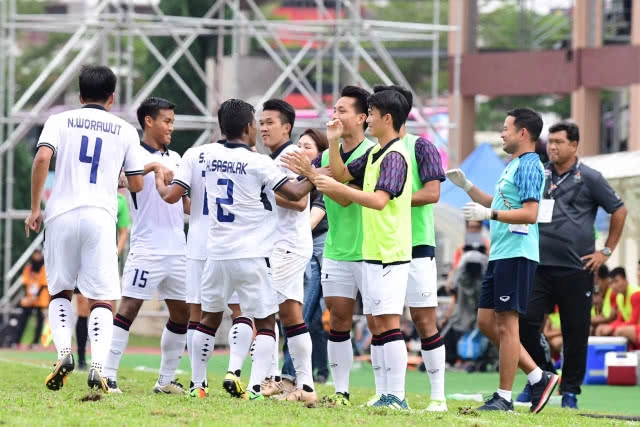 ช้างศึก คืนฟอร์มเก่ง อัดเหงียน 3-0 ลิ่วชนพม่า รอบรองฯ ซีเกมส์