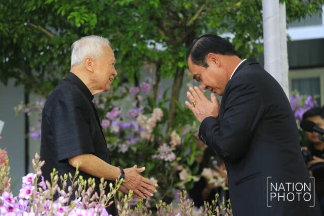 "พล.อ เปรม"  เปิดบ้านอวยพรวันเกิด