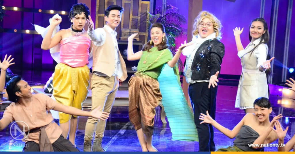 'ใบเฟิร์น' เจ๋ง!! ทำพิธีกร '4โพดำ' เงิบ!! 'ใบเฟิร์น' เจ๋ง!! ทำพิธีกร '4โพดำ' เงิบ!!