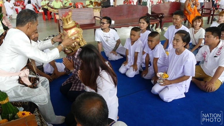 แห่ครอบเศียรปู่ฤาษีเหนือดวง ปลุกเสกคน