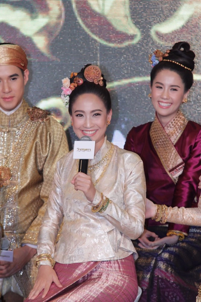 เปิดตัวละครแห่งปี 'รากนครา' อลังการห้างแตก!! 