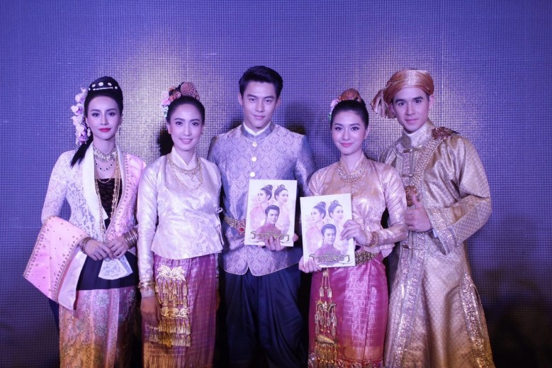 เปิดตัวละครแห่งปี 'รากนครา' อลังการห้างแตก!! 