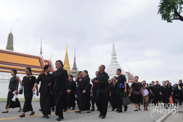 298 วัน มีประชาชนกราบพระบรมศพ 9,832,985 คน
