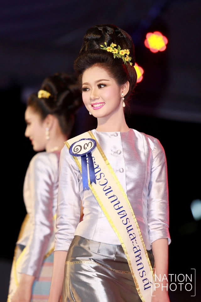 สีสันยะลา!! การประกวด "ธิดาชาวสวน"