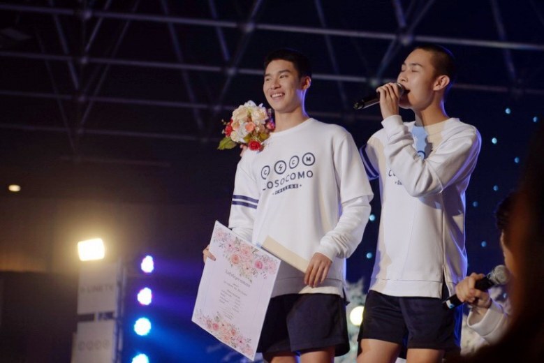 ประทับใจ! แฟนมีตส่งท้ายซีรีย์ 'Make It Right' 