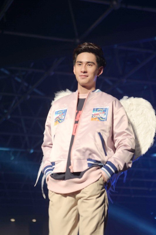 ประทับใจ! แฟนมีตส่งท้ายซีรีย์ 'Make It Right' 