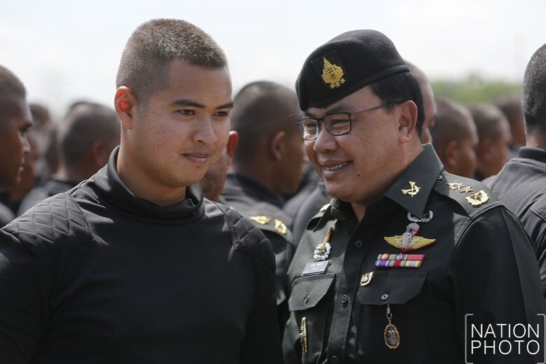 (ภาพชุด)ตรวจเยี่ยมการฝึกพลฉุดชักราชรถ
