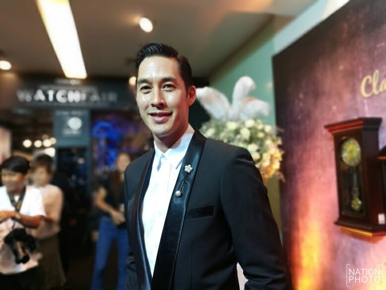 'อั๊ต' เคลียร์ชัดภาพจับ 'คารีสา' สัมพันธ์แค่พี่น้อง