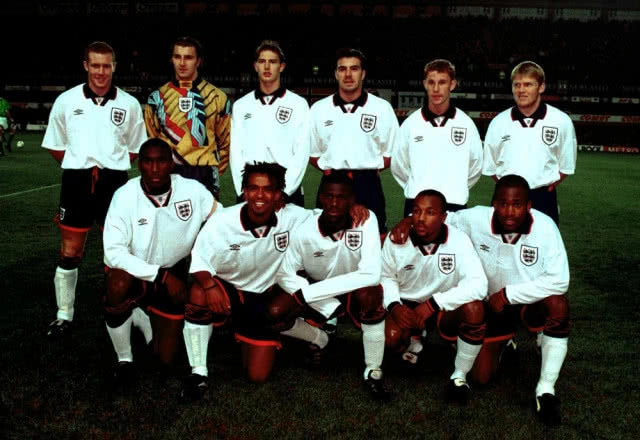 ย้อนรอยทีมดังพลาดไป "บอลโลก"