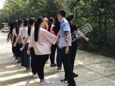 ศาลจีนส่ง นร.หญิงใช้ความรุนแรงให้ไป"ฝึกทหาร"ดัดนิสัย