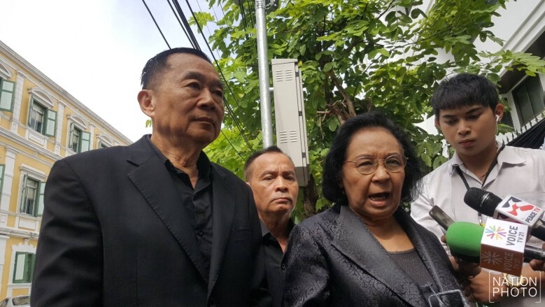 19 นปช.ขึ้นศาลทหาร นัดสอบคำให้การ คดีเปิดศูนย์ปราบโกง
