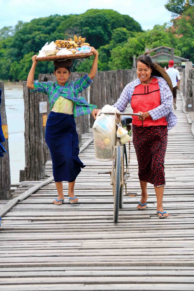 เที่ยวละไมฯ ตอน :: เที่ยวมัณฑะเลย์ ชมประเพณีสรงพระพักตร์