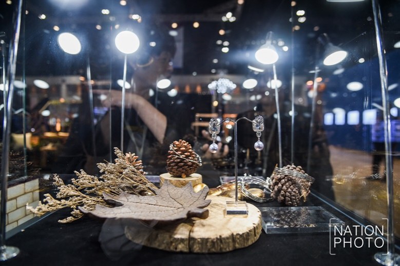 (ภาพชุด)งานแสดงสินค้าอัญมณีและเครื่องประดับ ครั้งที่ 60