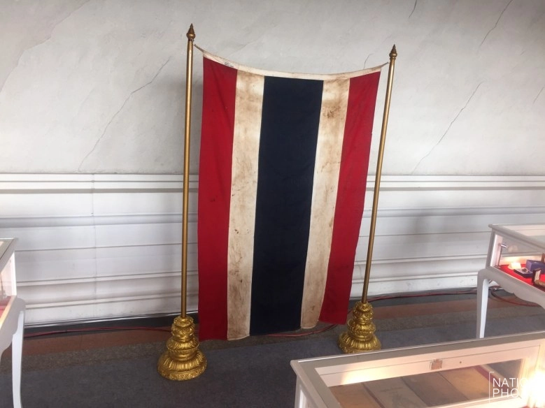 437 ปี กับประวัติ "ธงชาติไทย"  ร้อยใจไทยทั้งชาติ