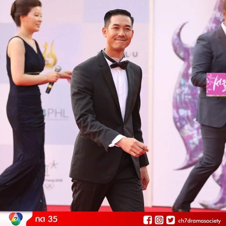 นักแสดงไทยคนแรก! "เวียร์" คว้ารางวัลดาราแห่งเอเชีย