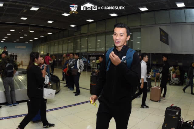 "สินทวีชัย" รับใจหาย อำลาทีมชาติ ส.บอล อัดฉีด 3 ล้าน