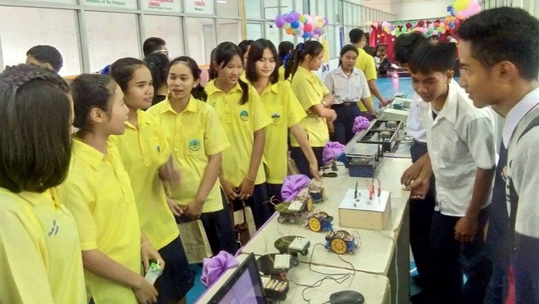 อาชีวะขุนหาญนำทีมโชว์ของดีเรียนอาชีพ