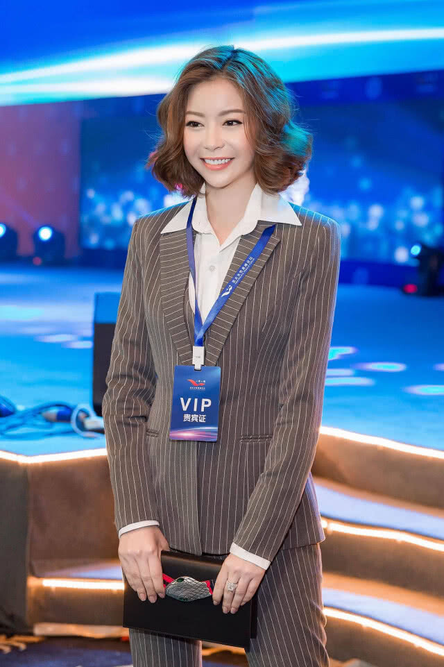 เธอคนนี้ไม่ใช่แค่นางงาม...แต่คือสาวมั่นที่เป็นตัวแทนของผู้หญิงเวียดนามสมัยใหม่