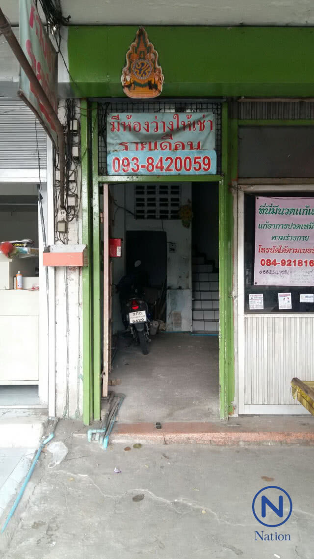 สะเทือนใจ!
แม่ผูกคอฆ่าลูกสาว
ในห้องเช่า
พบประวัติแม่ป่วยทางจิต