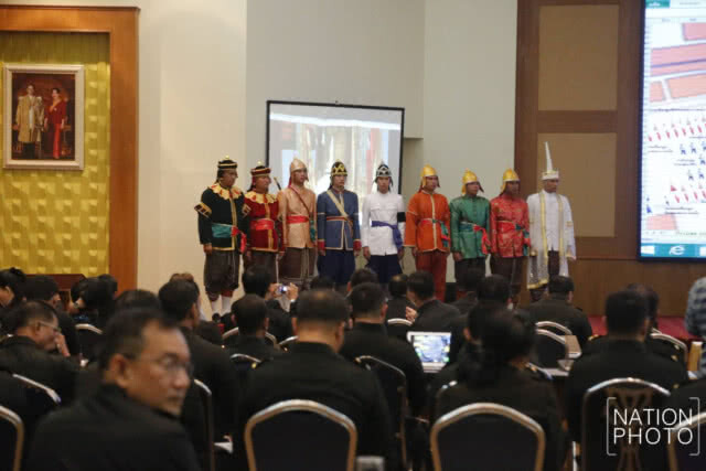 รายการเครื่องแต่งกาย สำหรับริ้วขบวนพระบรมศพ