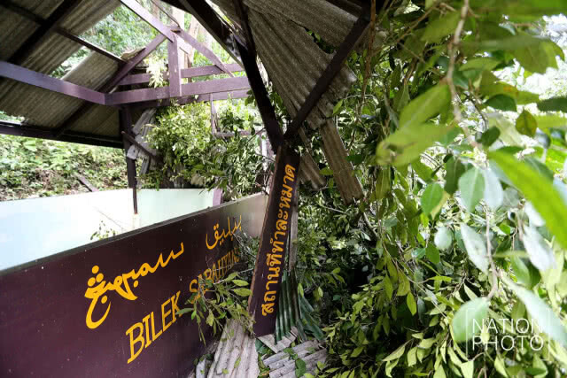 ปิดน้ำตกโตนงาช้าง 3 วัน พายุฝนกระหน่ำต้นไม้หัก