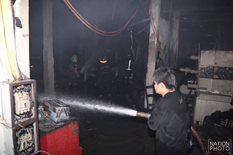 ไฟไหม้โรงงานพลาสติก เร่งหาสาเหตุ